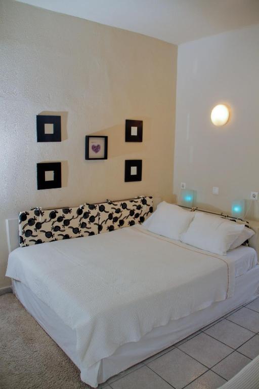 Hotel Idea Fourka Quarto foto