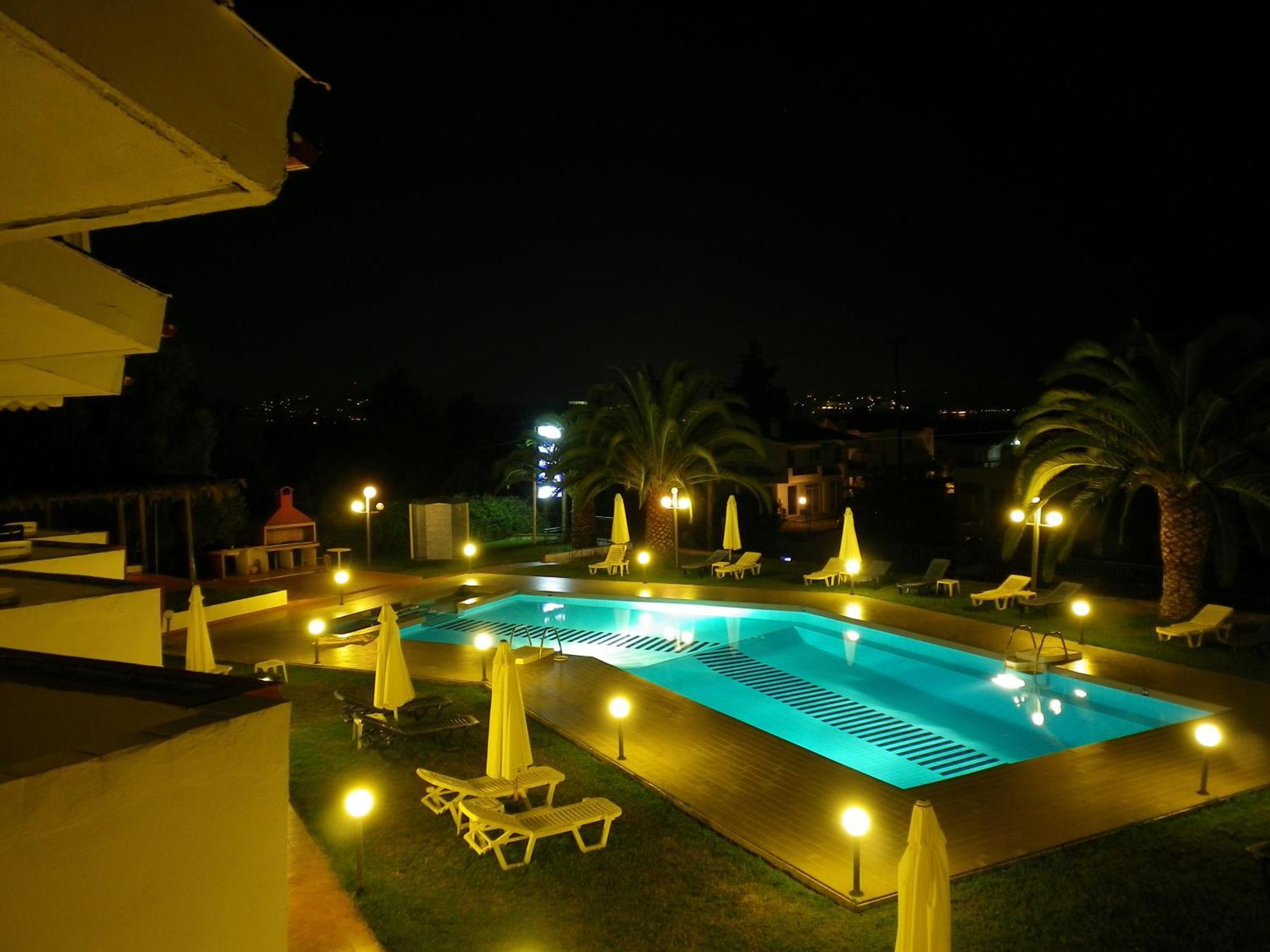 Hotel Idea Fourka Exterior foto